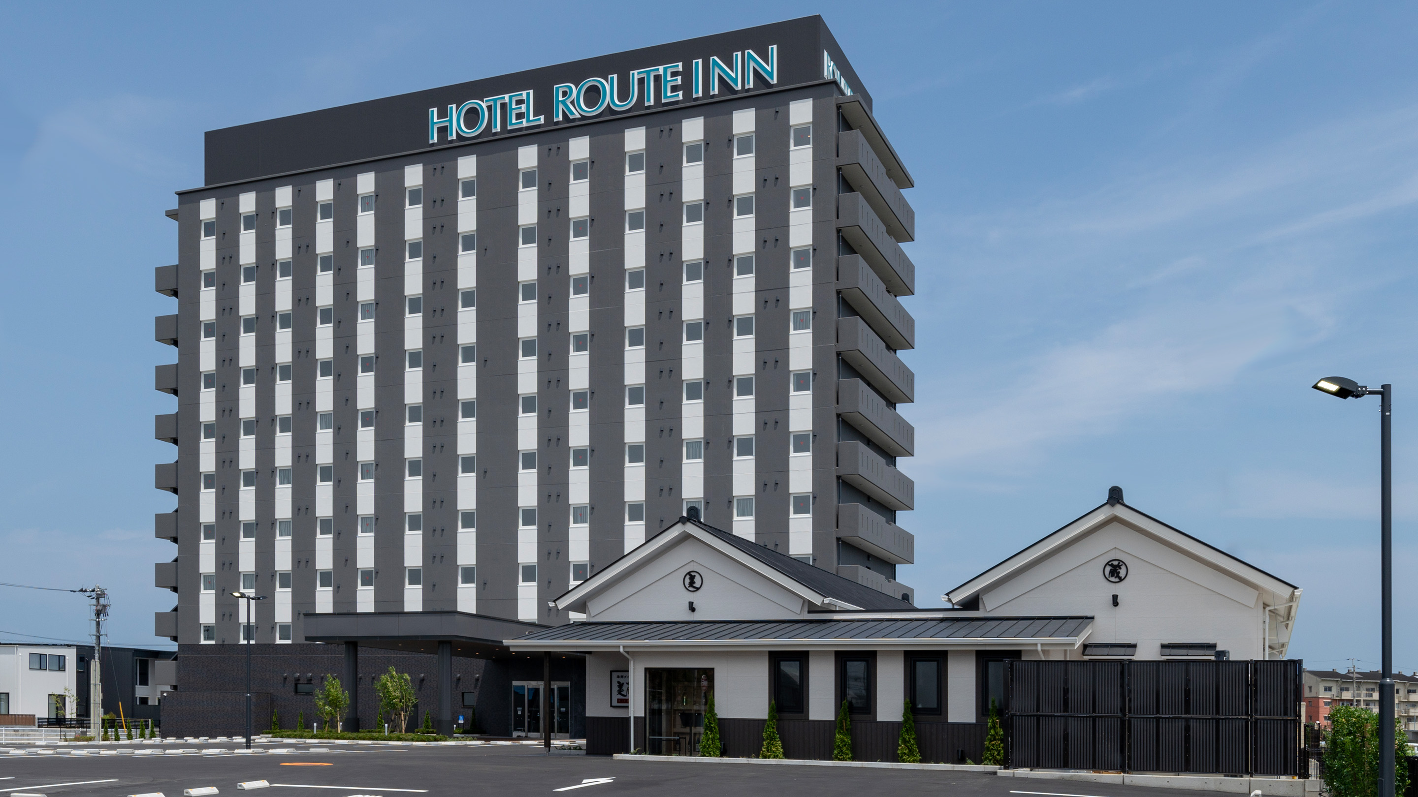 Hotel Route-Inn Tokushima Airport Matsushige Inter