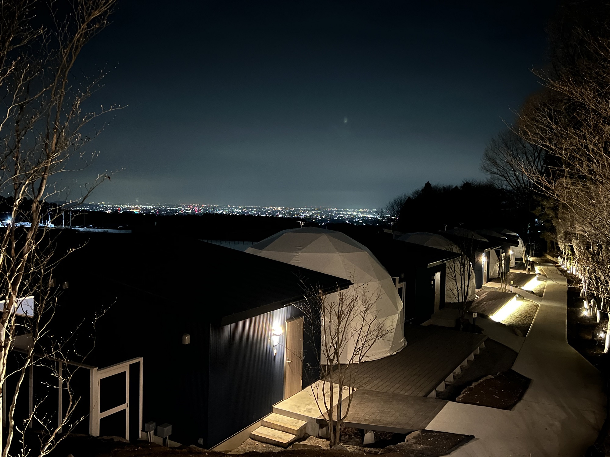 GlampingArea 水與風與月