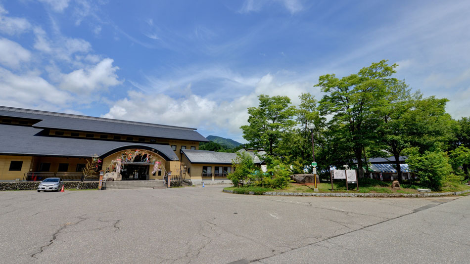 Jonnobi Onsen Takayanagi Jonnobi Village