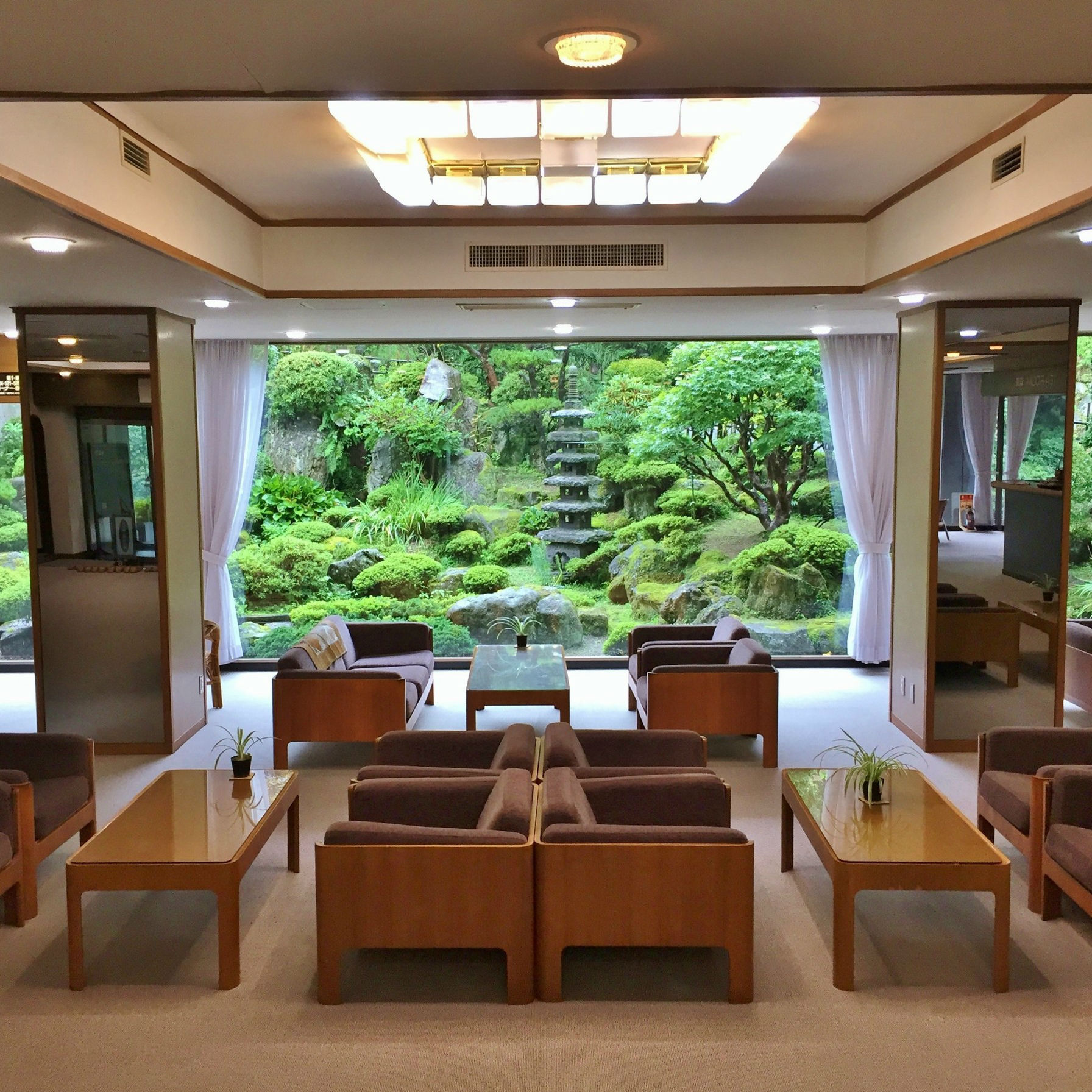 Nakayamadaira Onsen Sensyokan