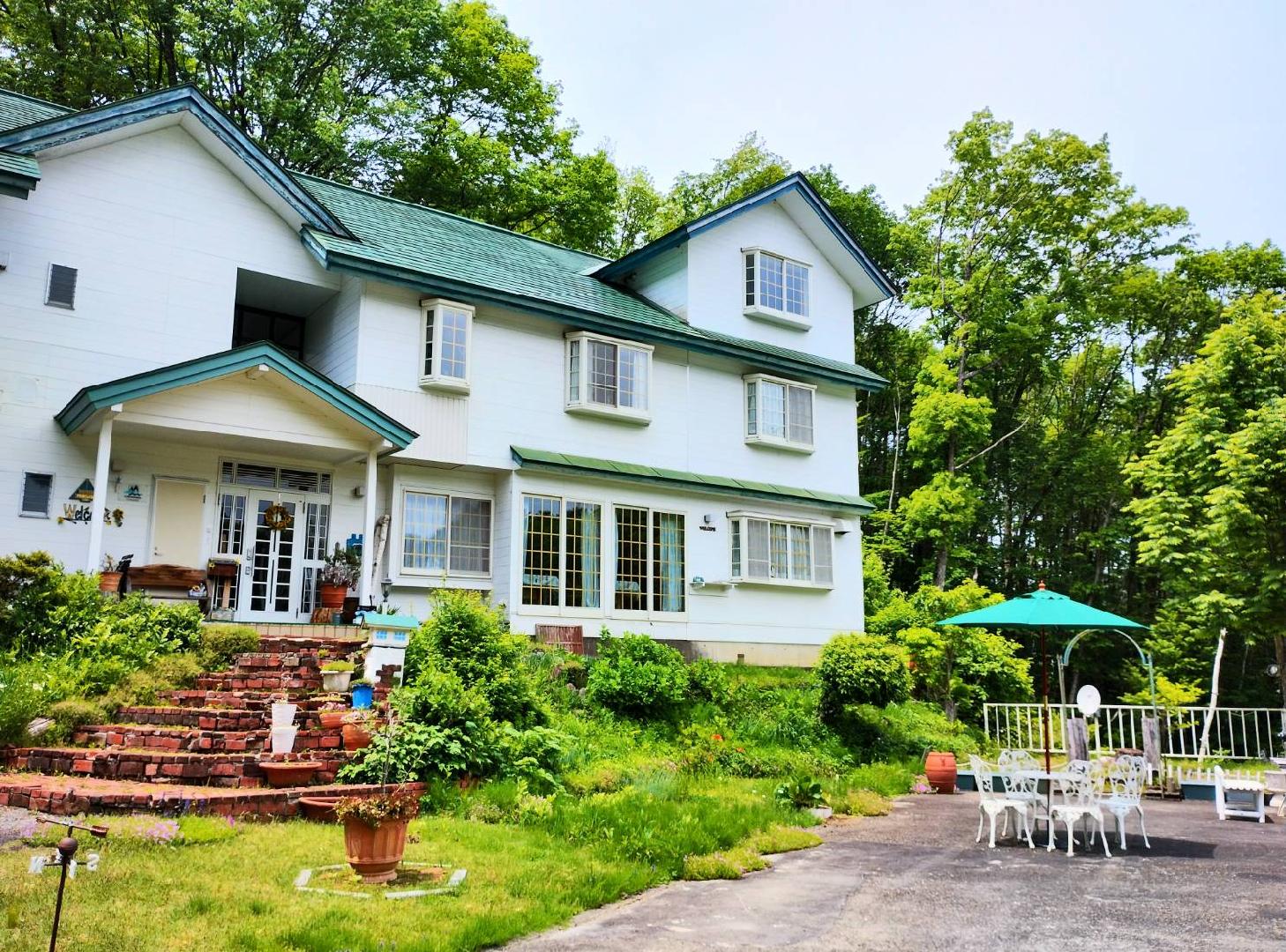 ペンション　コロボックル