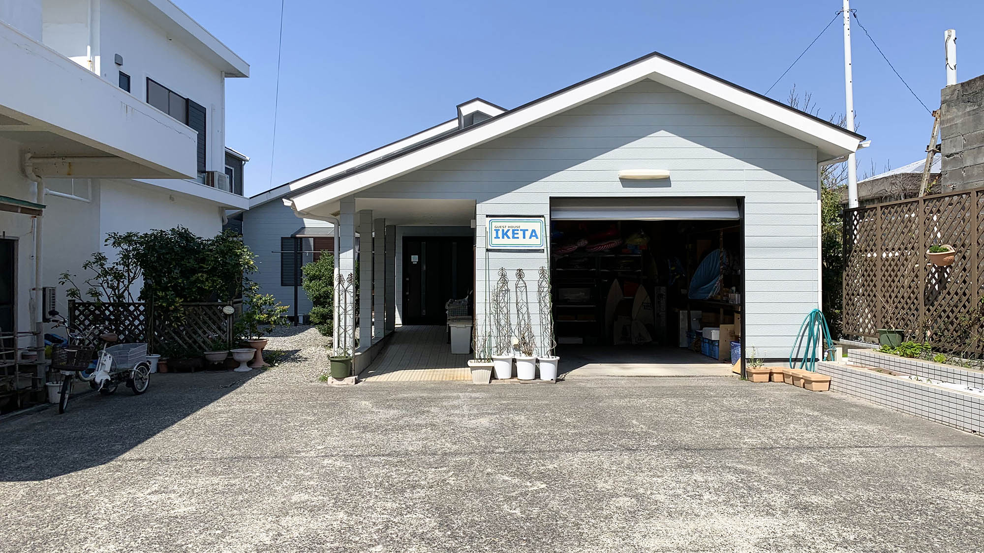 ＧＵＥＳＴ　ＨＯＵＳＥ　ＩＫＥＴＡ＜新島＞