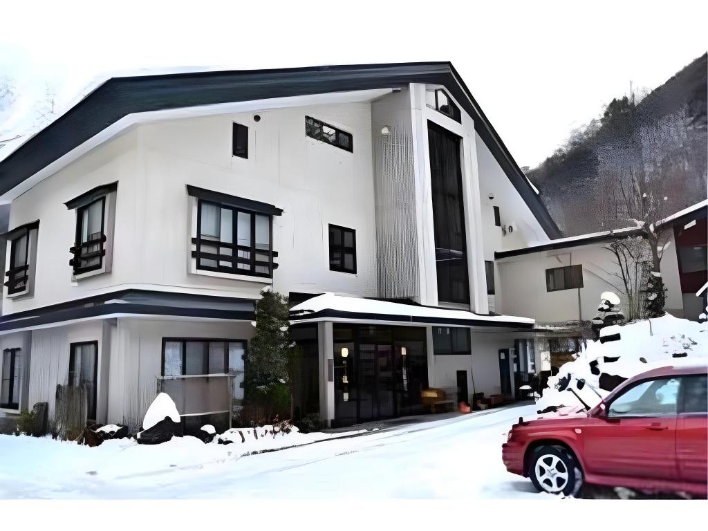 温泉御宿　るりびたき