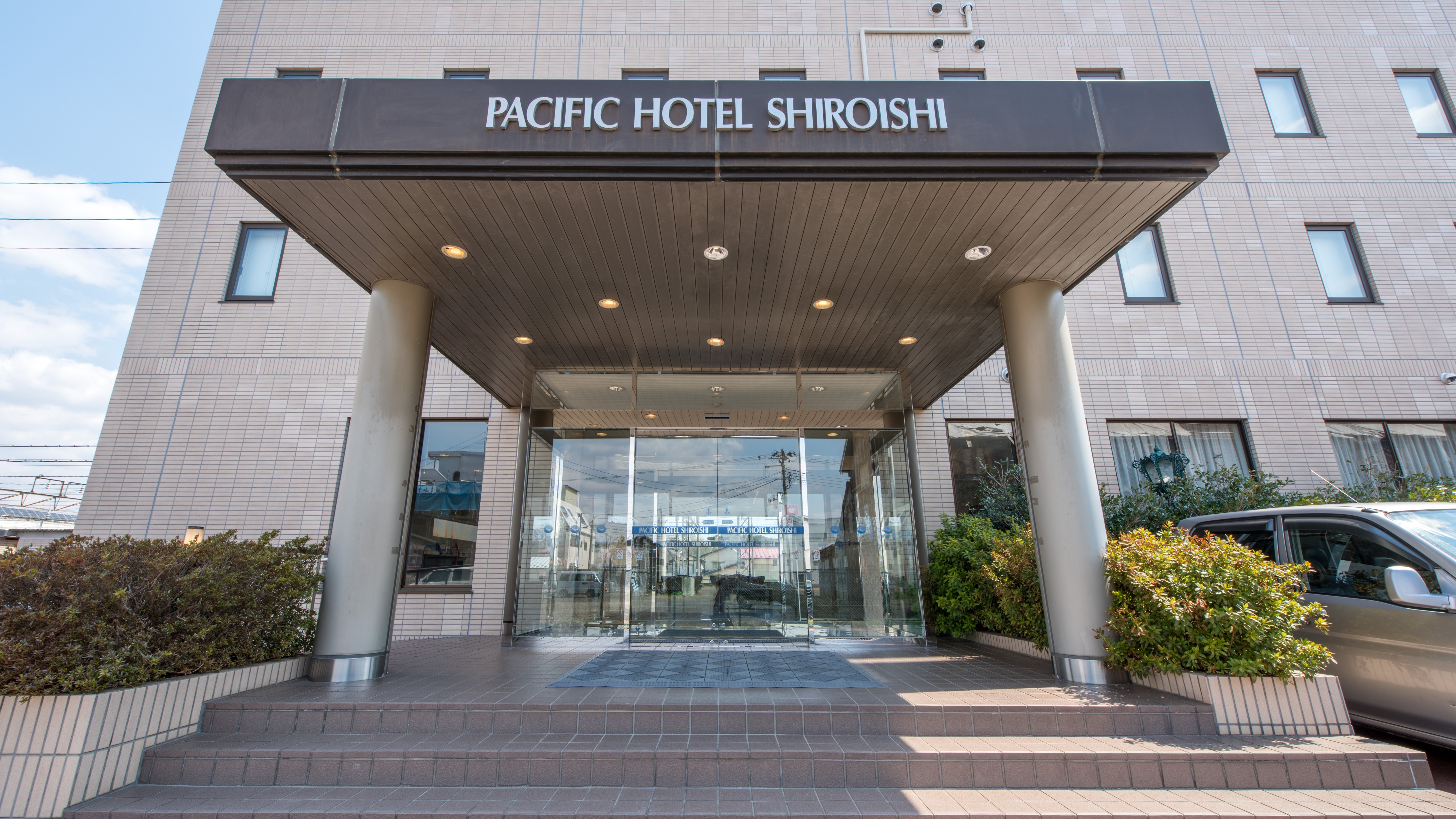 Pacific Hotel Shiroishi