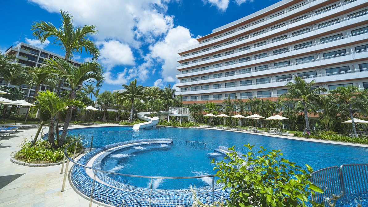 Hilton Okinawa Chatan Resort