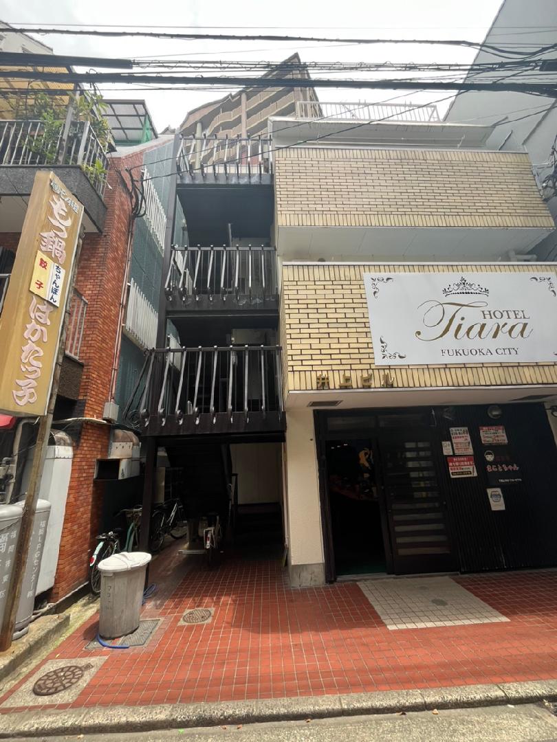 ＨＯＴＥＬ　Ｔｉａｒａ