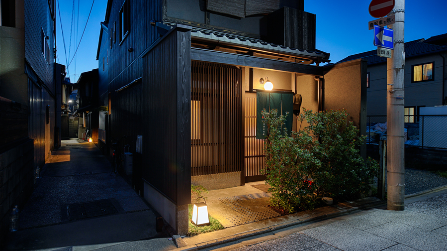 Ayanishiki岛原大门邸