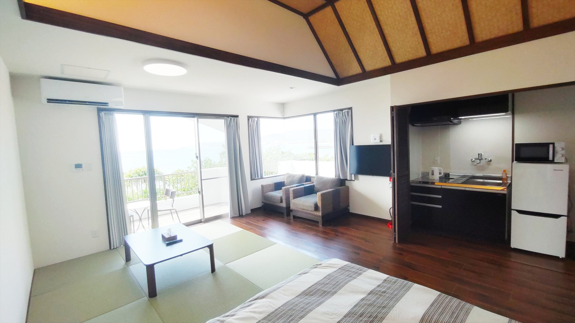 Kariyushi Condominium Resort Nago Seaside House