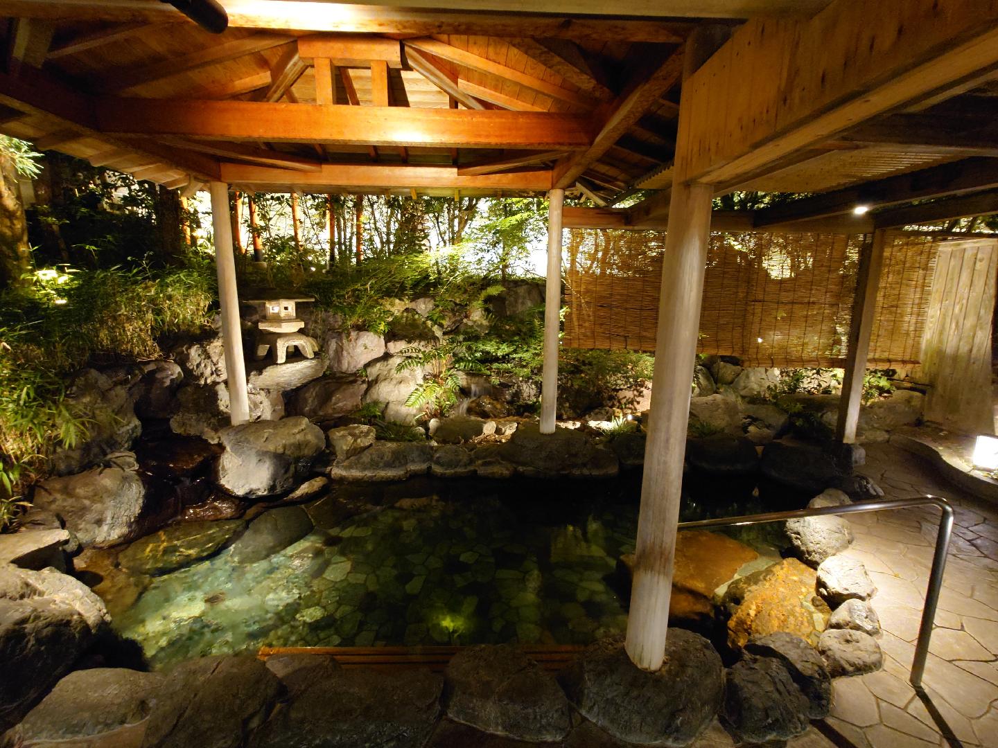 Kasuga Hotel
