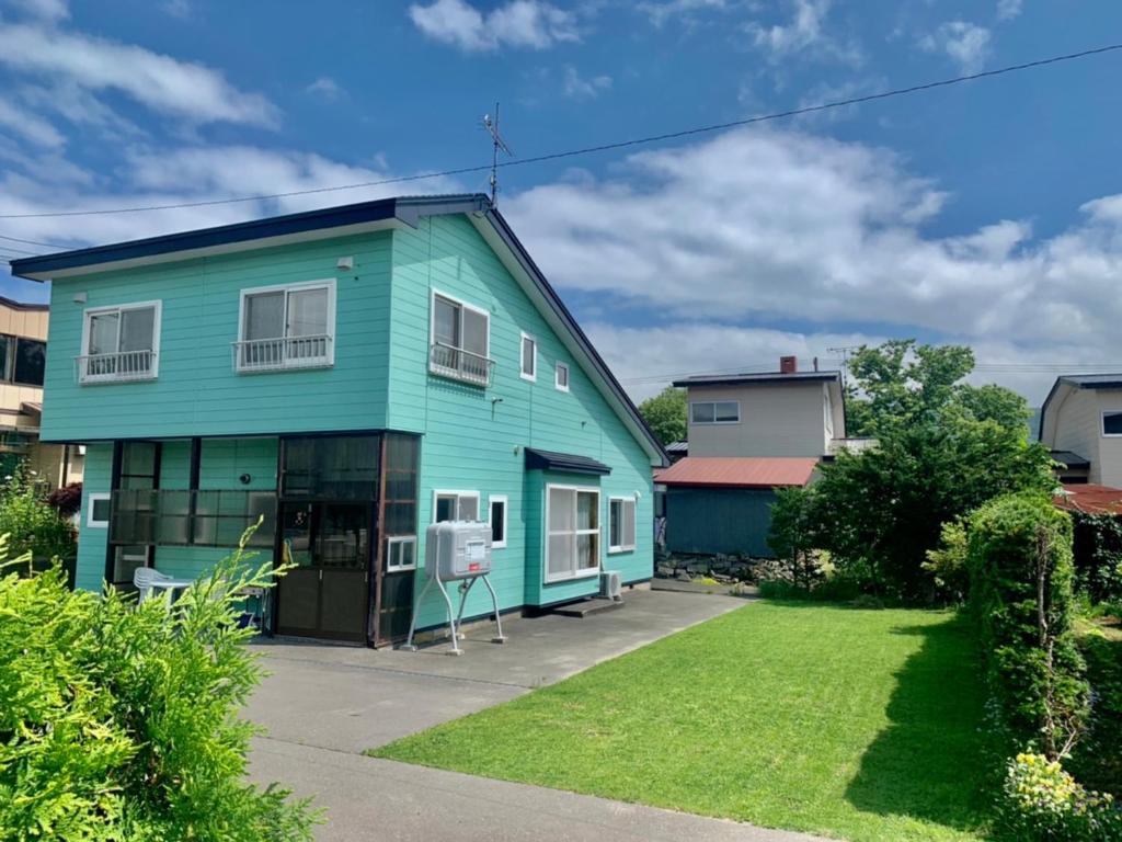 Ｈｏｌｉｄａｙ　Ｈｏｕｓｅ　Ｔｏｙａ