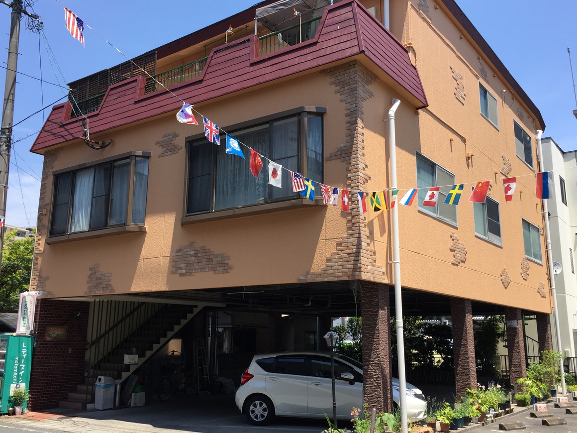 Ladies inn moTomachi