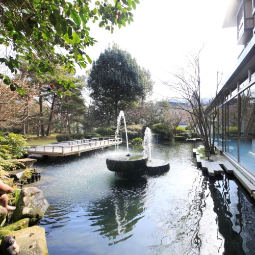 湯坂温泉郷　賀茂川荘