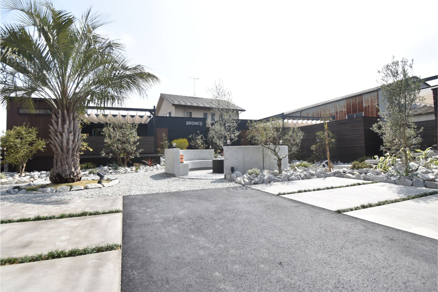 Alpha Base Takamatsu Nishi