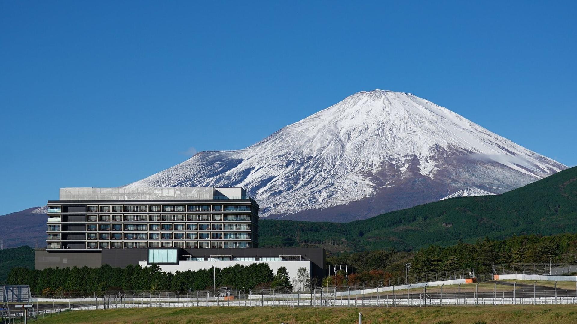 Fuji Speedway Hotel (World of Hyatt)