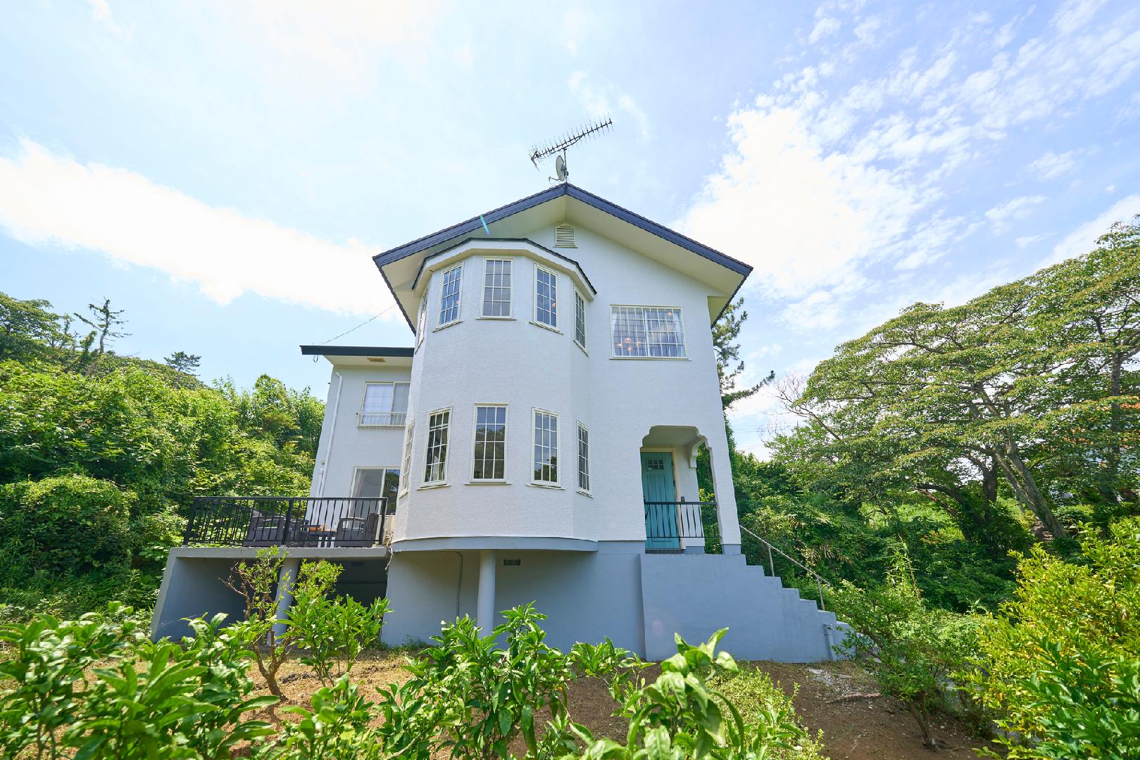 Suite Villa Izukogen Mikanno-Hanasaku-Shiroiie