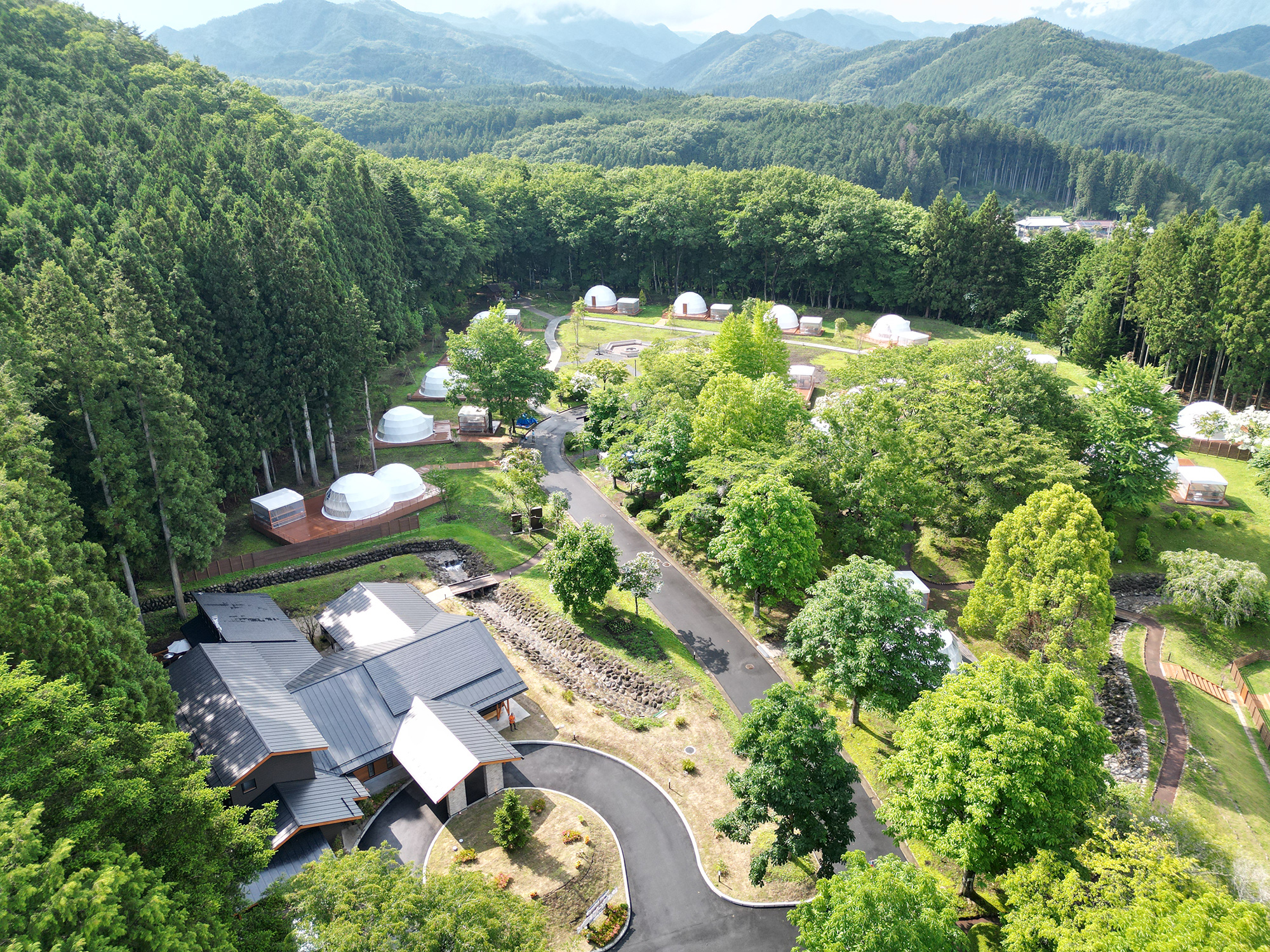日光辉煌村豪华露营度假村