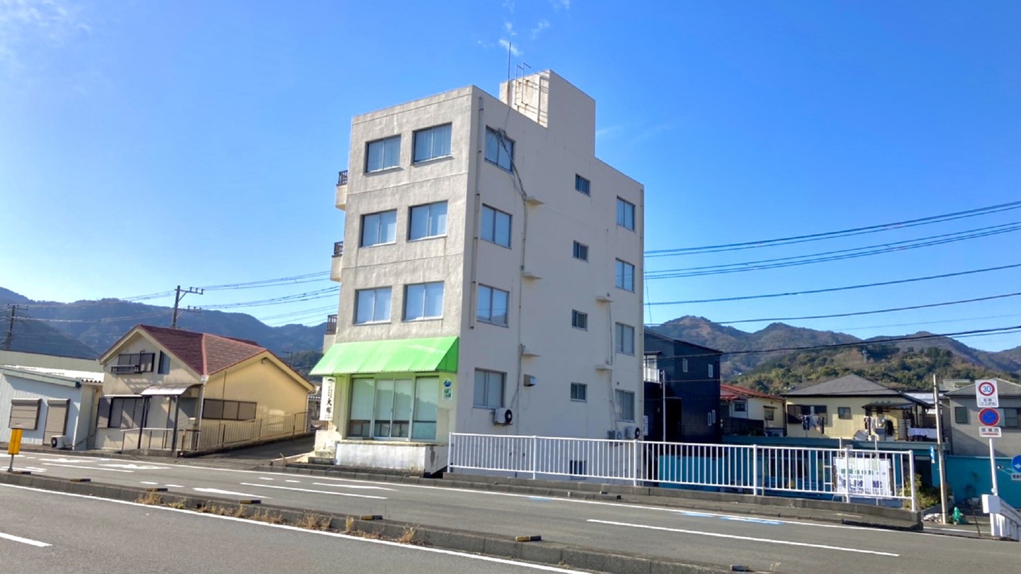 Usami Onsen Local Seafood Inn Otsuka