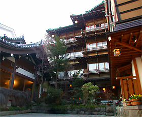 Shibu Onsen Historic Inn Kanaguya
