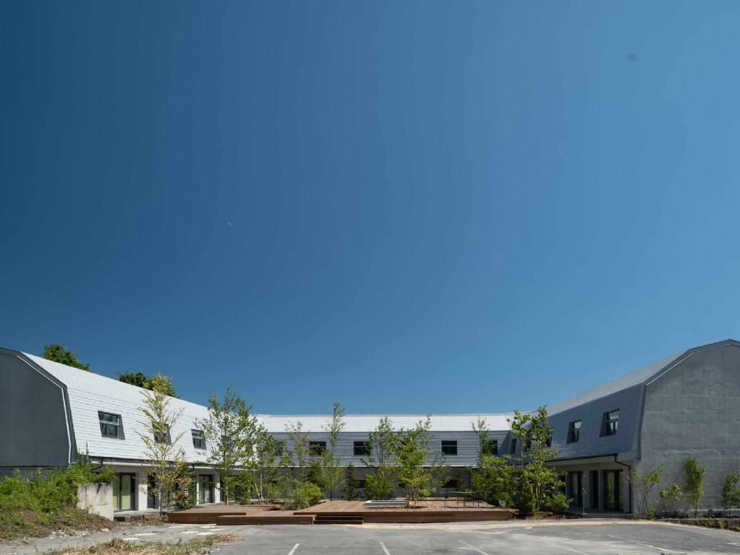 Nishi Karuizawa Hotel Atelier Bla by Longing House