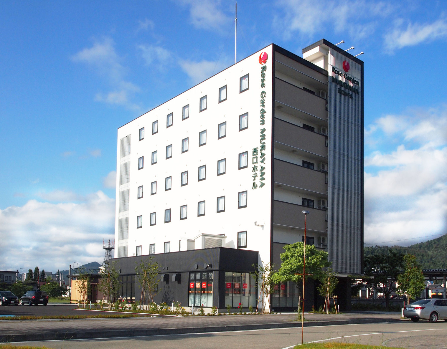 Murayama West Entrance Hotel