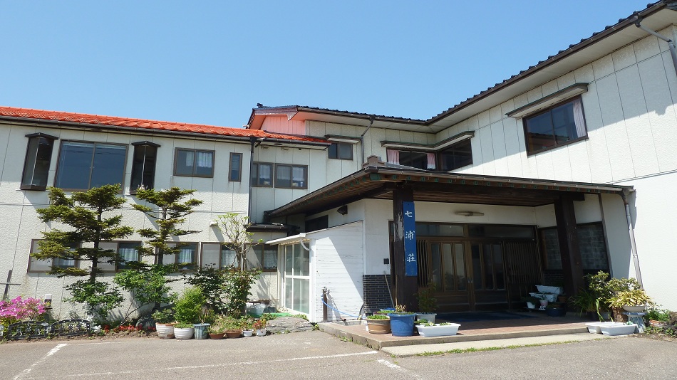 Minshuku Nana-Uraso (Sadogashima)
