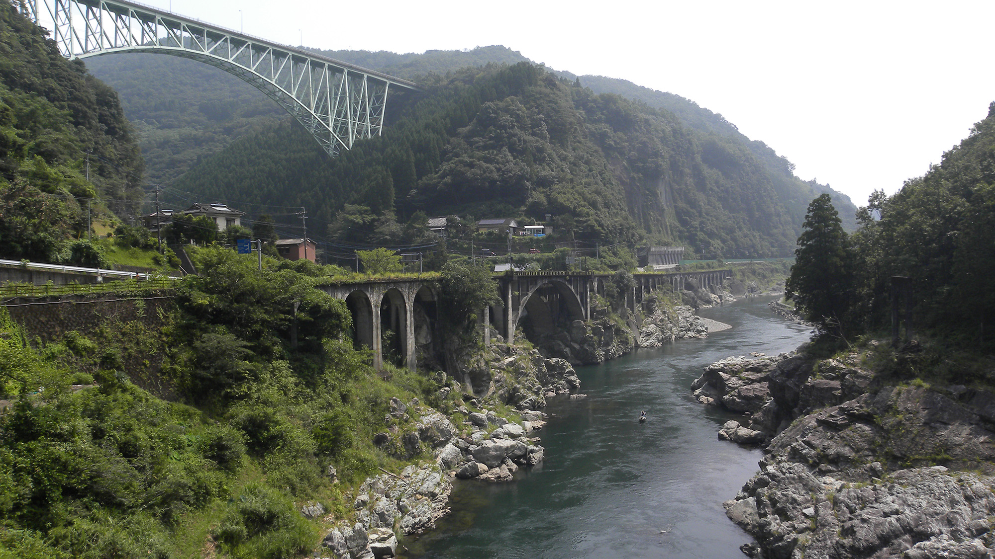 速日之峰酒店