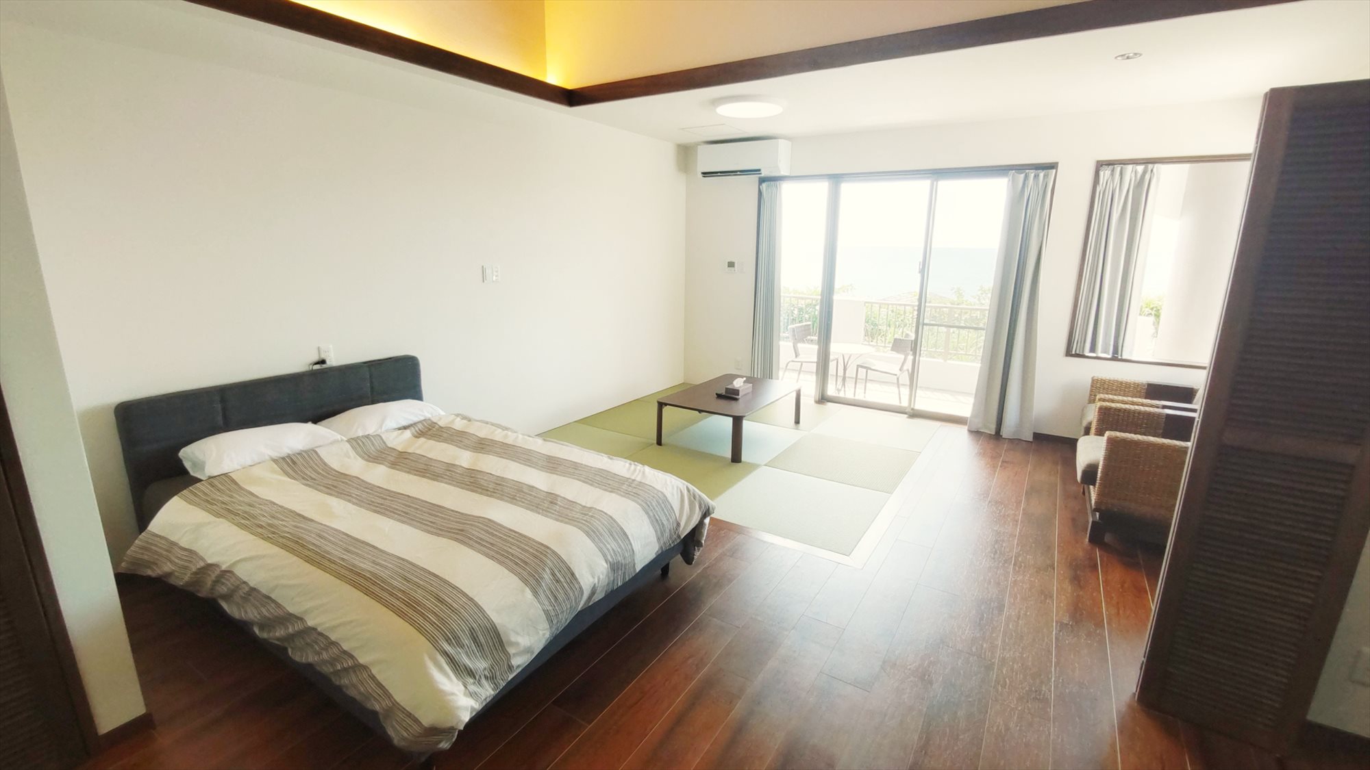 Kariyushi Condominium Resort Nago Seaside House