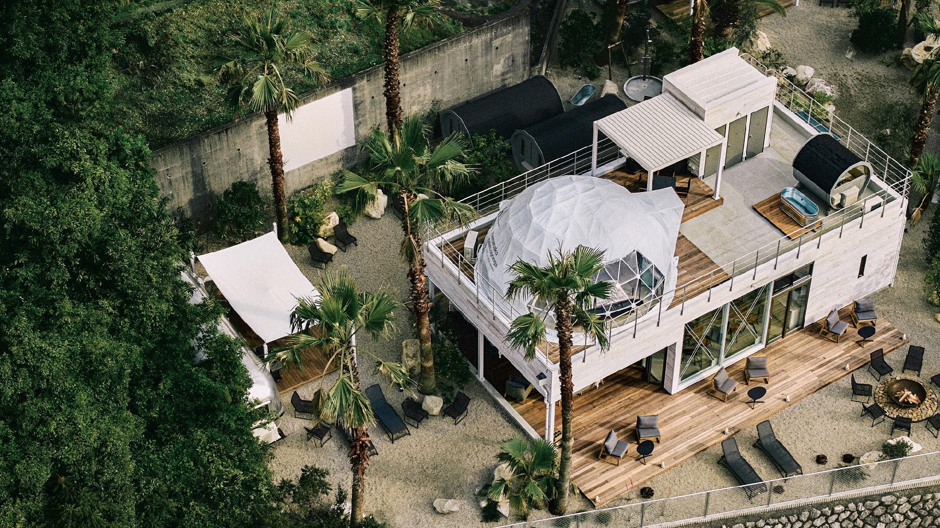 濱名湖 Palm Springs by Les Quatre Saisons