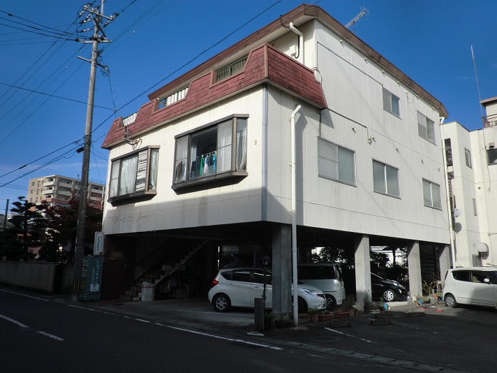 Ladies inn moTomachi