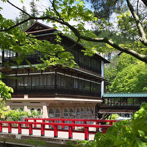 四万温泉　積善館　佳松亭・山荘