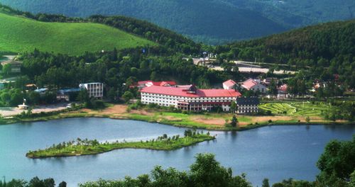 白桦湖景观酒店