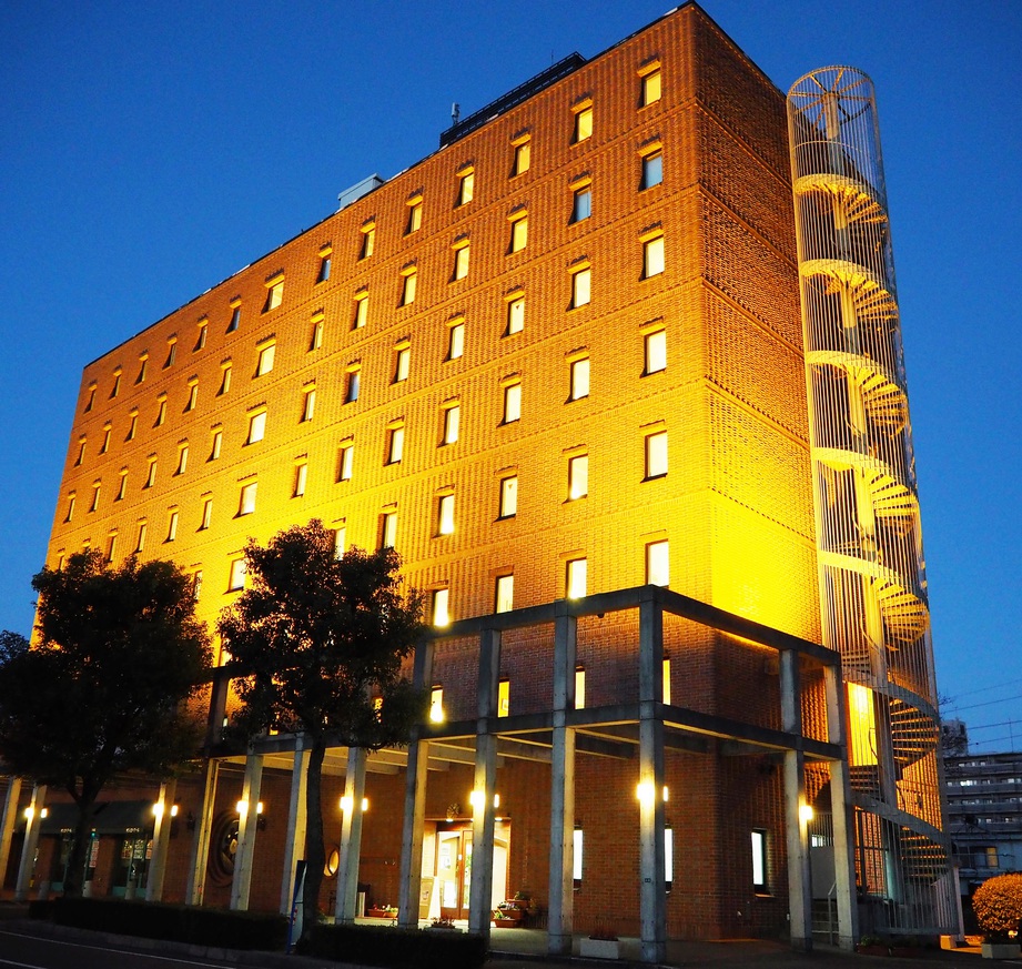 Shin Iizuka Station Hotel