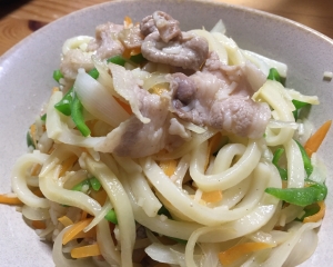 白だしde焼きうどん レシピ 作り方 By Hina Mama 楽天レシピ