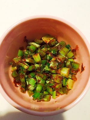 簡単 ご飯のお供に 大根の葉と鰹節炒め レシピ 作り方 By みゅうしろ 楽天レシピ