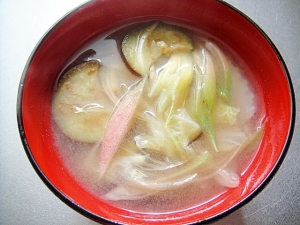 茄子と白菜みょうがの味噌汁 レシピ 作り方 By Mint74 楽天レシピ