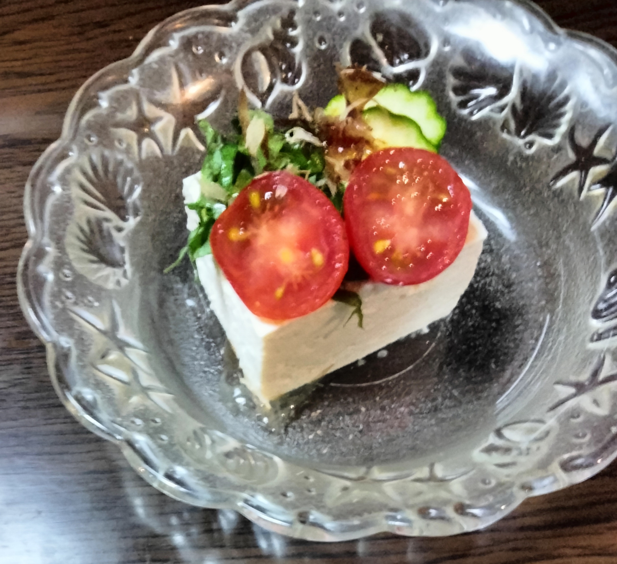 冷奴アレンジ きゅうり大葉プチトマト