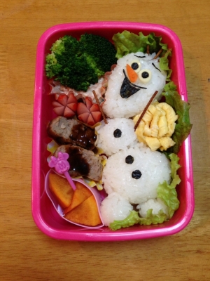 大人気 アナ雪のオラフのキャラ弁 レシピ 作り方 By ヘビロテ36 楽天レシピ