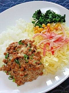 ダイエットに カニカマサラダ風納豆ご飯 レシピ 作り方 By Nyan260 楽天レシピ
