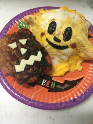 お化けオムライスとパプリカオバケ肉詰め ハロウィン レシピ 作り方 By Xmickyx 楽天レシピ