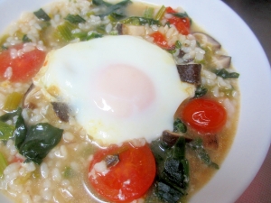 ほうれん草とプチトマトと卵のスープご飯 レシピ 作り方 By Mococo05 楽天レシピ