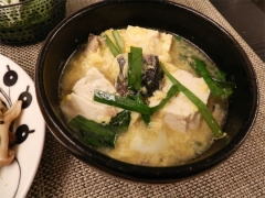 味噌風味☆サバ缶と豆腐の卵とじ