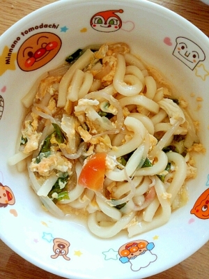 最高の子供 お昼ご飯 うどん かわいい子供たちの画像