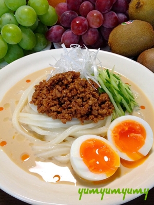 担々風豆乳うどんです 甜麺醤風味そぼろ肉が激ウマw レシピ 作り方 By ゆんゆんゅん 楽天レシピ