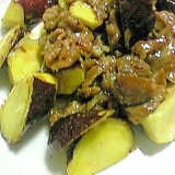 サツマイモと豚肉のハニーマスタード炒め