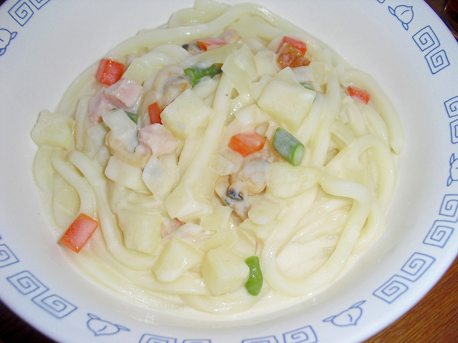 残り物リメイク♪我が家の“クラムチャウダーうどん”