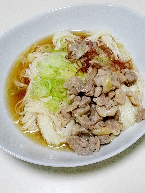 かしわ煮(鶏煮)　うどん、そば、麺類に