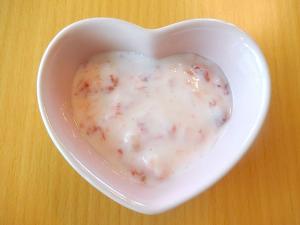 2分で完成 離乳食 中期 後期 いちごヨーグルト レシピ 作り方 By 安くて 早くて 美味しい 楽天レシピ