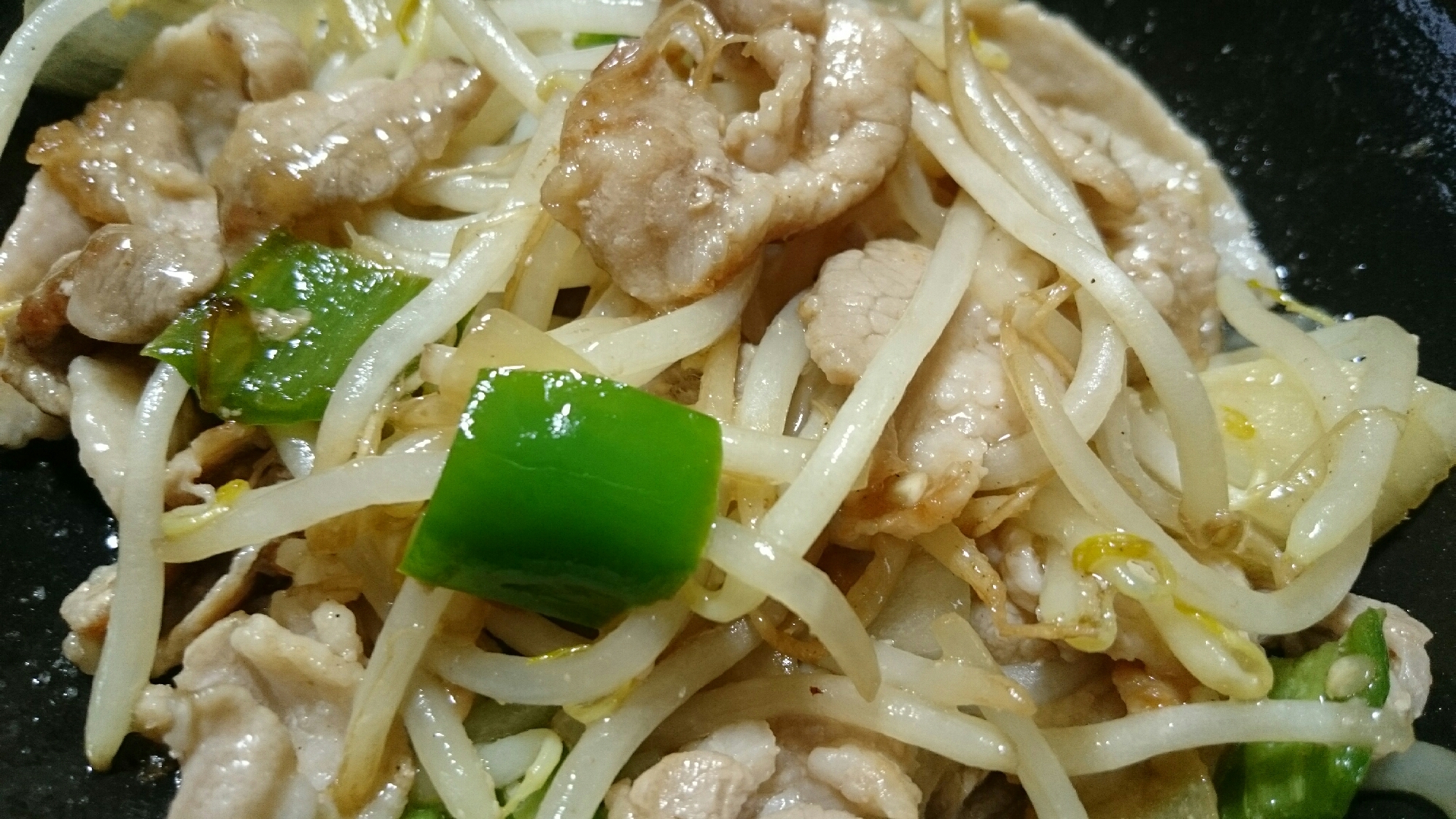 簡単手作り☆鶏肉と白菜の中華鍋