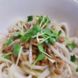 もやし納豆うどん