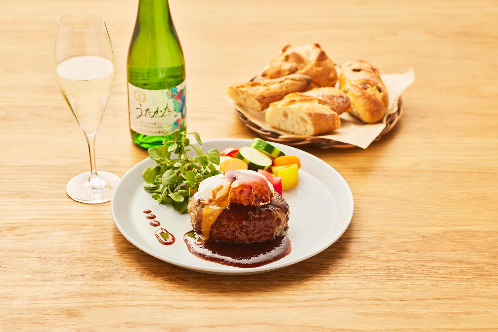 落としたまごとねぎのおうどん